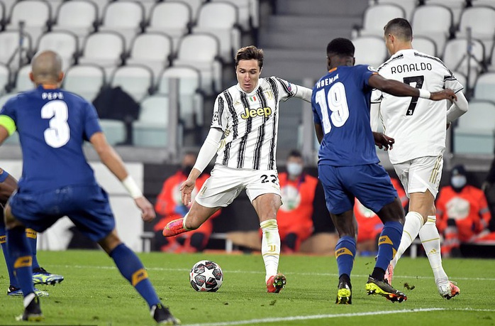 Ngược dòng thảm hại tại Turin, Juventus thua tan tác Champions League - Ảnh 3.