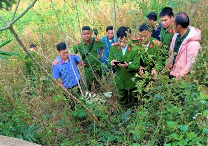 Vẫn xảy ra án mạng khi săn bắn thú rừng - Ảnh 1.