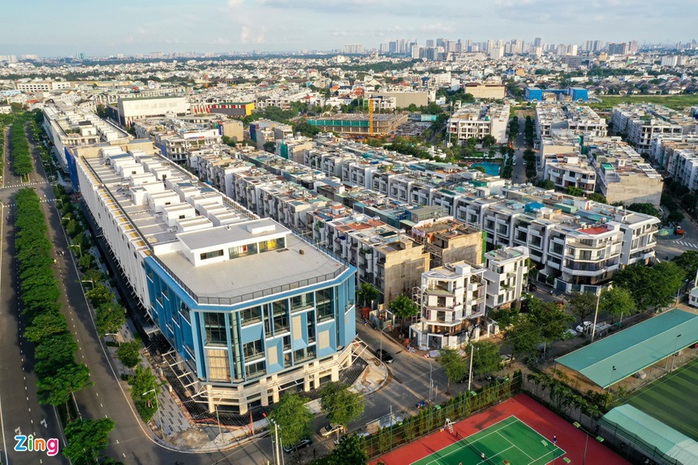 Lý do nhà đầu tư chuộng chung cư hơn nhà đất ở TP.HCM - Ảnh 2.