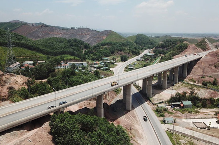 Đường cao tốc: Bệ phóng cho Quảng Ninh phát triển - Ảnh 1.