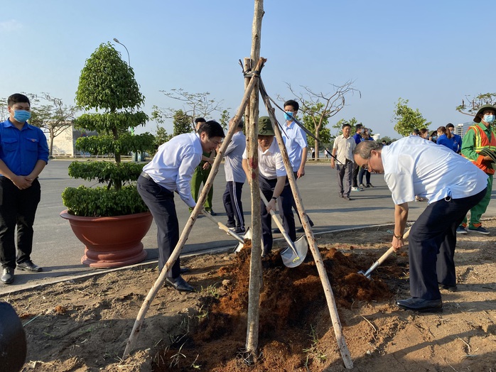 TP Thủ Đức phát động xây dựng TP xanh, sạch, đẹp - Ảnh 3. TP Thủ Đức phát động xây dựng TP xanh, sạch, đẹp - Ảnh 3.