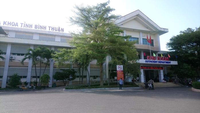 Phát hiện ca nghi nhiễm Covid-19, phong tỏa một khoa thuộc bệnh viện đa khoa Bình Thuận - Ảnh 1.