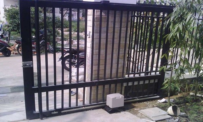 Mẫu cửa cổng sắt lùa đẹp, phổ biến hiện nay - Ảnh 2. Mẫu cửa cổng sắt lùa đẹp, phổ biến hiện nay - Ảnh 2.