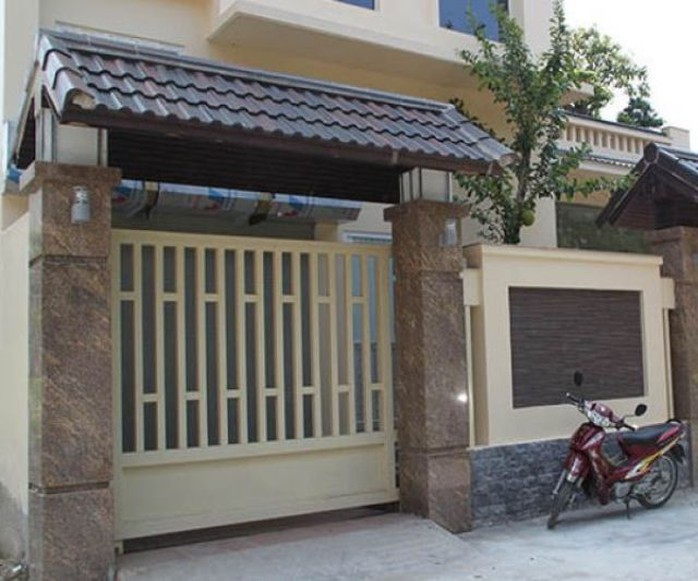 Mẫu cửa cổng sắt lùa đẹp, phổ biến hiện nay - Ảnh 7. Mẫu cửa cổng sắt lùa đẹp, phổ biến hiện nay - Ảnh 7.