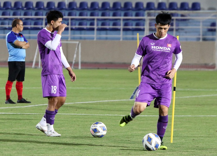 Đội tuyển Việt Nam nhận mưa lời khen từ AFC trước trận gặp Oman - Ảnh 11.