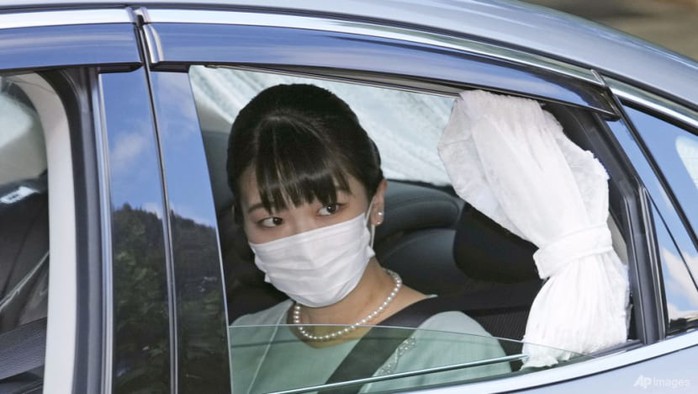 Bất chấp sóng gió, công chúa Mako của Nhật Bản đã kết hôn - Ảnh 6.