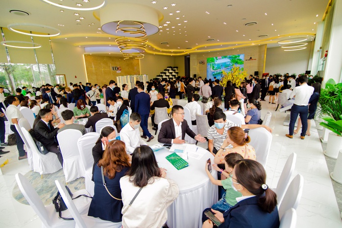 Bất động sản vẫn là kênh đầu tư an toàn sau đại dịch - Ảnh 2. Bất động sản vẫn là kênh đầu tư an toàn sau đại dịch - Ảnh 2.