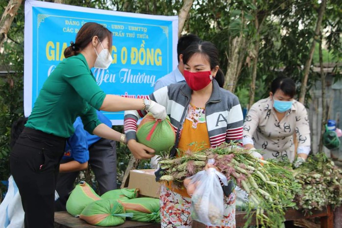 Long An huy động hàng trăm tỉ đồng thực hiện an sinh xã hội - Ảnh 2.