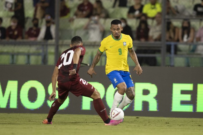 Ngược dòng siêu hạng, Brazil vững ngôi đầu vòng loại World Cup Nam Mỹ - Ảnh 2.