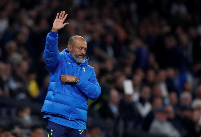 Thua thảm Man United, Tottenham thẳng tay sa thải HLV Nuno Espirito Santo - Ảnh 4.