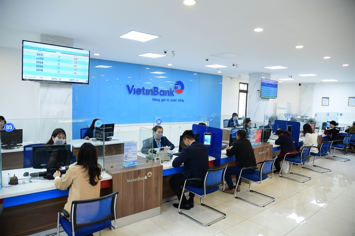 VietinBank tiến sát mục tiêu kế hoạch năm 2021 - Ảnh 2. VietinBank tiến sát mục tiêu kế hoạch năm 2021 - Ảnh 2.