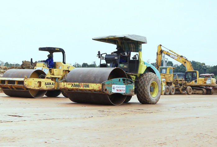 Trình Quốc hội đầu tư 12 dự án thành phần cao tốc Bắc - Nam  bằng vốn đầu tư công - Ảnh 2.