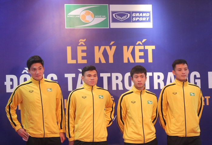 CLB Sông Lam Nghệ An hướng đến vị trí thứ 5 ở V-League 2022 - Ảnh 3.