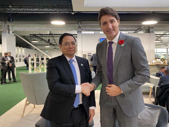 Thủ tướng Phạm Minh Chính gặp Thủ tướng Canada Justin Trudeau - Ảnh 1.