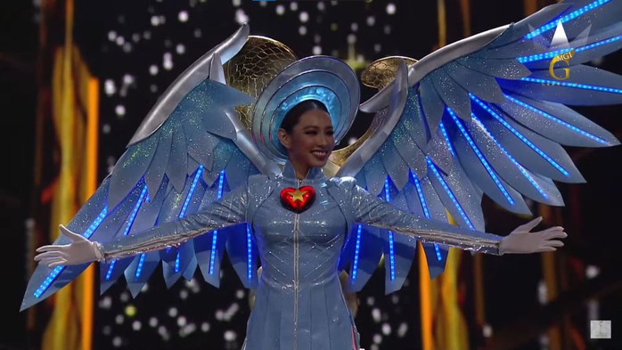 Thùy Tiên trình diễn Quốc phục ấn tượng tại Miss Grand International 2021 - Ảnh 3.