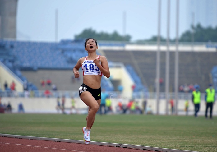 Điền kinh và trọng trách giữ ngôi nữ hoàng tại SEA Games 31 - Ảnh 8.