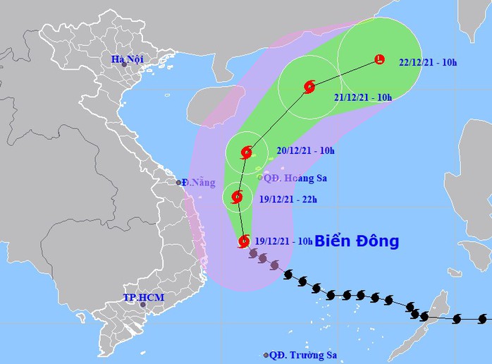 Bão số 9 giật cấp 17, áp sát các tỉnh Bình Định - Phú Yên - Ảnh 1.