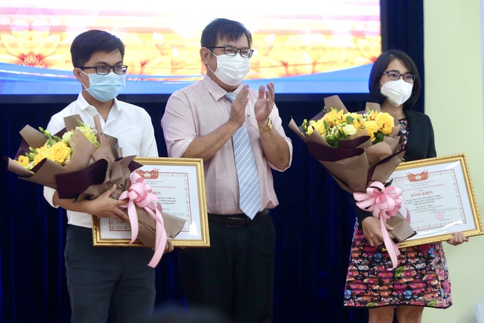 Báo Người Lao Động đoạt giải Nhất giải báo chí MTTQ TP HCM vì hạnh phúc nhân dân - Ảnh 3.