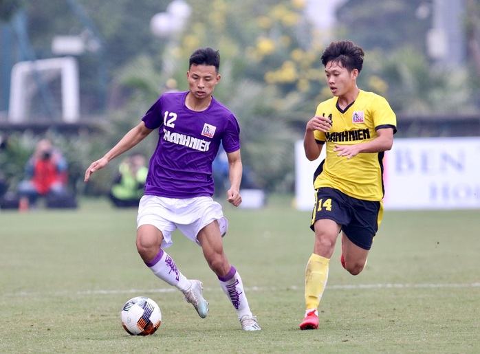 Vượt qua Hà Nội phút bù giờ, lứa đàn em Công Phượng lần đầu vô địch Giải U21 quốc gia 2021 - Ảnh 1.