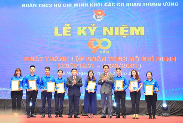 90 năm Ngày thành lập Đoàn TNCS Hồ Chí Minh: Phát huy vai trò xung kích, sáng tạo tuổi trẻ - Ảnh 1.