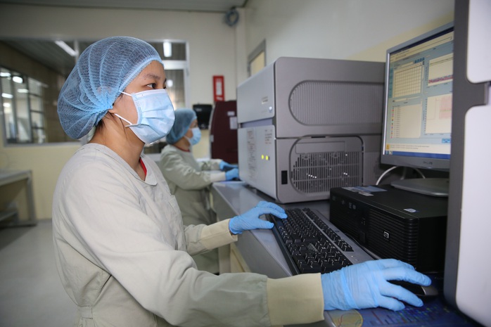 Công trình bắt gọn biến chủng SARS-CoV-2 tại TP HCM lên tạp chí quốc tế - Ảnh 1.