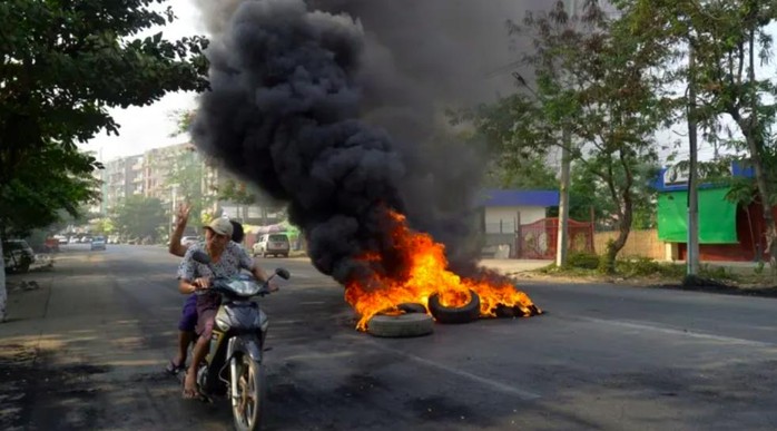 Mỹ đánh mạnh vào túi tiền của Myanmar - Ảnh 2.