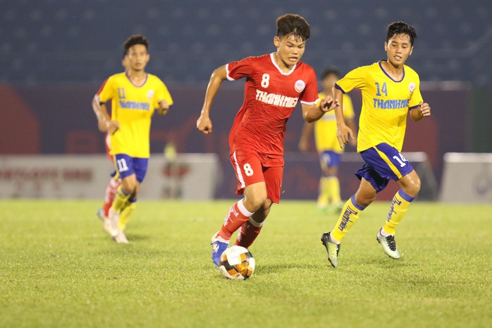 U19 Đồng Tháp ngược dòng thắng ngoạn mục U19 Bình Định - Ảnh 2.