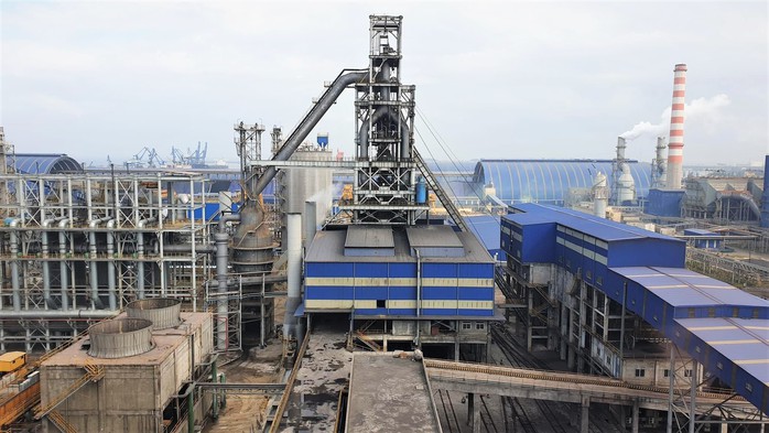 Hòa Phát trở thành nhà sản xuất thép lớn nhất Việt Nam - Ảnh 1. Hòa Phát trở thành nhà sản xuất thép lớn nhất Việt Nam - Ảnh 1.