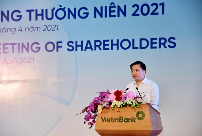VietinBank: Chia cổ tức hơn 8.400 tỉ đồng tại Đại Hội đồng cổ đông - Ảnh 2. VietinBank: Chia cổ tức hơn 8.400 tỉ đồng tại Đại Hội đồng cổ đông - Ảnh 2.