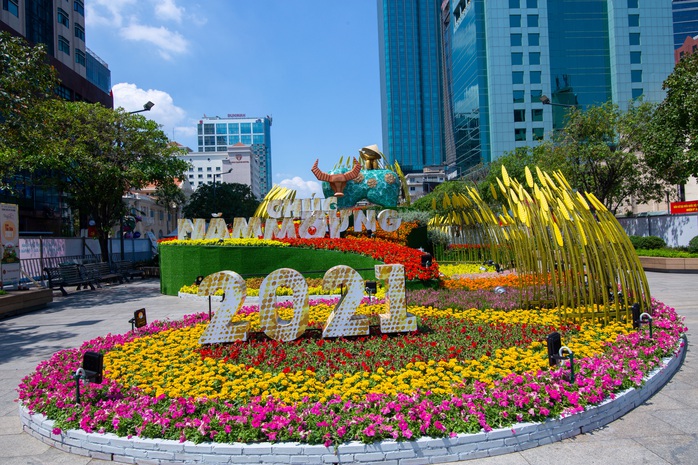 Tìm ý tưởng thiết kế mới cho Đường hoa Nguyễn Huệ - Tết Nhâm Dần 2022 - Ảnh 3.