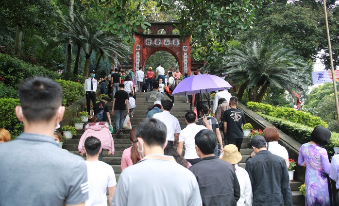 Khoảng 20 ngàn người hành hương về Đền Hùng trong ngày Giỗ Tổ - Ảnh 14.