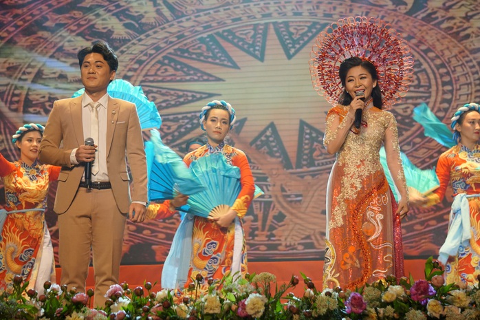 Dấu ấn đặc sắc của Hội tụ tinh hoa nghệ thuật Việt - Ảnh 10.