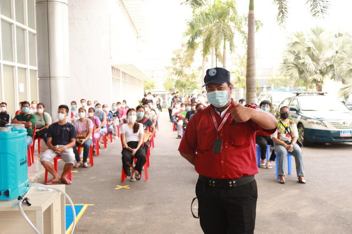 Campuchia chọn Bệnh viện Chợ Rẫy Phnom Penh là nơi điều trị bệnh nhân Covid-19 - Ảnh 1.