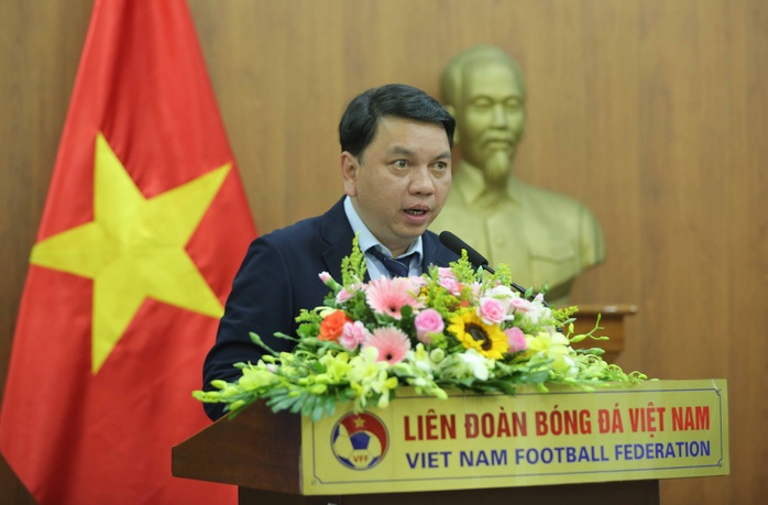 Asanzo của ông Phạm Văn Tam tài trợ chính Giải bóng đá hạng Nhì Quốc gia 2021 - Ảnh 4.