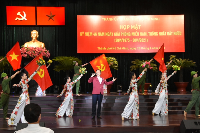 Sống xứng đ&aacute;ng với thế hệ đi trước - Ảnh 1.