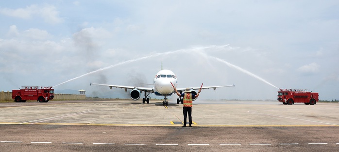 Các hãng hàng không “đua” nhau đưa khách tới Phú Quốc - Ảnh 1.