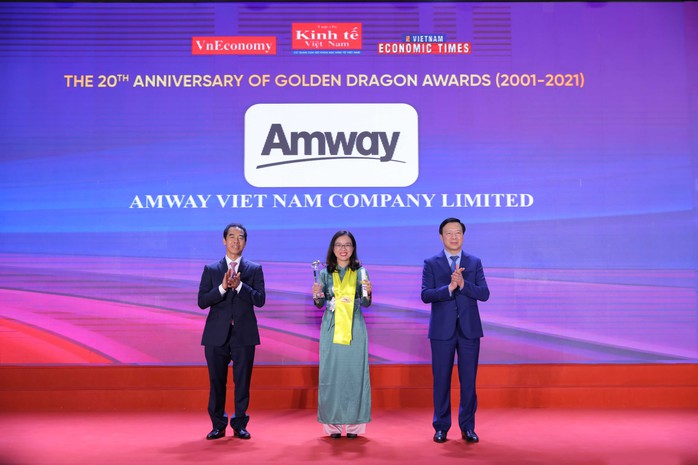 Amway Việt Nam vinh dự nhận Giải thưởng Rồng Vàng 2021 - Ảnh 1. Amway Việt Nam vinh dự nhận Giải thưởng Rồng Vàng 2021 - Ảnh 1.