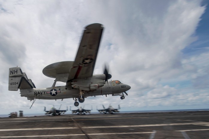 Cận cảnh tàu sân bay Mỹ USS Theodore Roosevelt tiến vào biển Đông - Ảnh 3. Cận cảnh tàu sân tỷ lệ kèo nhà cái malaysia Mỹ USS Theodore Roosevelt tiến vào biển Đông - Ảnh 3.