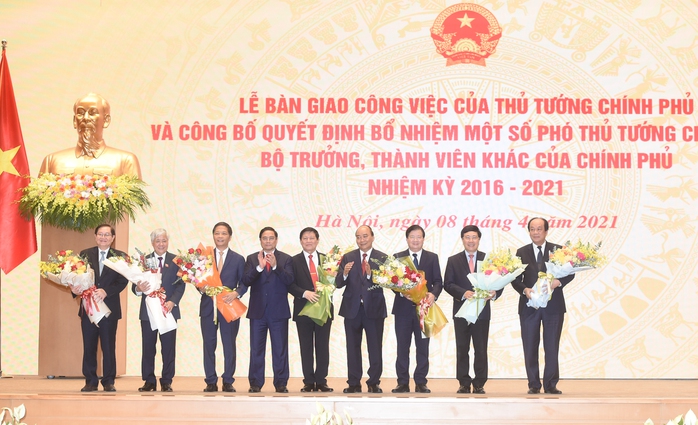 Chùm ảnh: Bàn giao công việc của Thủ tướng Chính phủ - Ảnh 6.