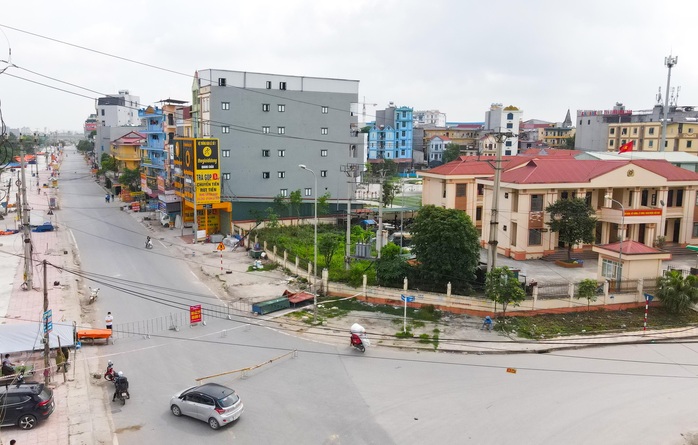 CLIP: Lập chốt giãn cách xã hội toàn huyện Việt Yên có ổ dịch Công ty Hosiden - Ảnh 8.