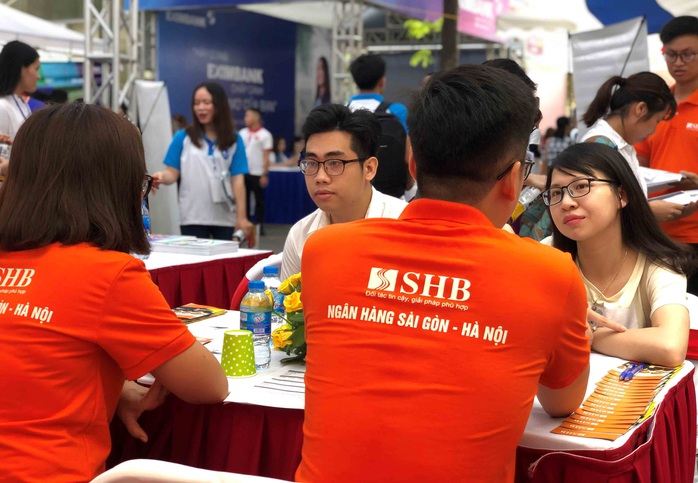 SHB được vinh danh Top 7 nhà tuyển dụng yêu thích nhất ngành Tài chính - Ngân hàng - Chứng khoán - Ảnh 1. SHB được vinh danh Top 7 nhà tuyển dụng yêu thích nhất ngành Tài chính - Ngân hàng - Chứng khoán - Ảnh 1.
