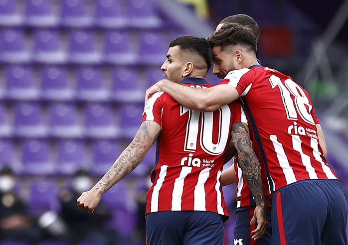 Đua vô địch nghẹt thở, Atletico Madrid đăng quang La Liga sau 7 năm - Ảnh 3.