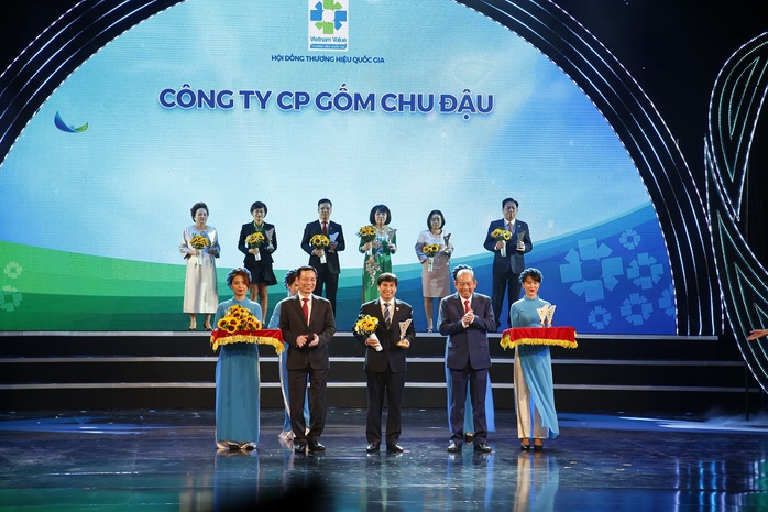 Tập đoàn BRG và SeABank được vinh danh Thương hiệu Quốc gia 2020 - Ảnh 3. Tập đoàn BRG và SeABank được vinh danh Thương hiệu Quốc gia 2020 - Ảnh 3.
