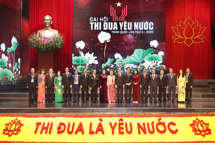 Madame Nguyễn Thị Nga tham dự Đại hội Thi đua yêu nước toàn quốc - Ảnh 3. Madame Nguyễn Thị Nga tham dự Đại hội Thi đua yêu nước toàn quốc - Ảnh 3.
