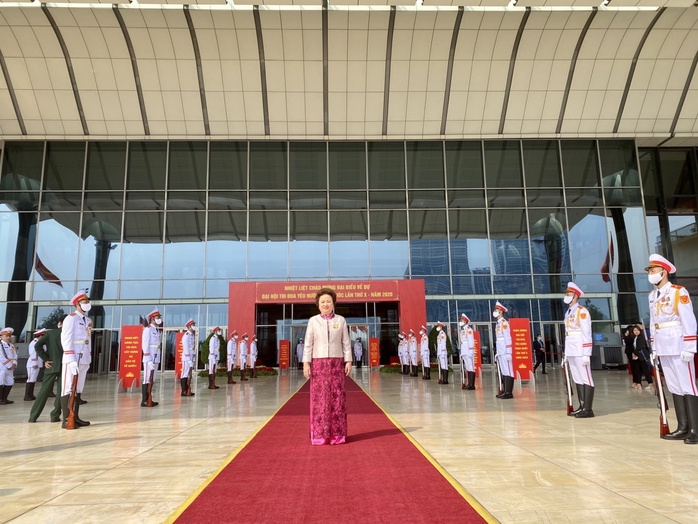 Madame Nguyễn Thị Nga tham dự Đại hội Thi đua yêu nước toàn quốc - Ảnh 5. Madame Nguyễn Thị Nga tham dự Đại hội Thi đua yêu nước toàn quốc - Ảnh 5.