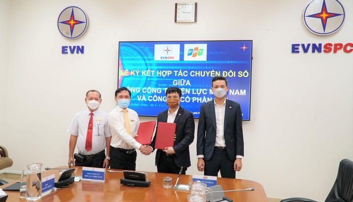 EVNSPC hợp tác FPT để số hóa hoạt động sản xuất kinh doanh - Ảnh 2. EVNSPC hợp tác FPT để số hóa hoạt động sản xuất kinh doanh - Ảnh 2.