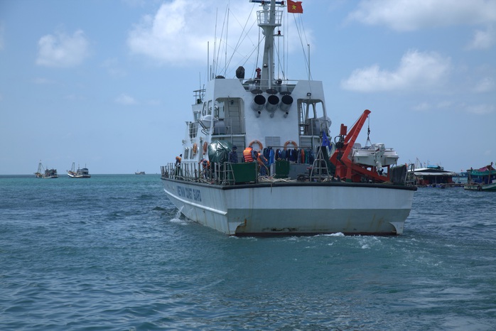 Phú Quốc: Cảnh sát biển điều 2 tàu ngăn nhập cảnh trái phép - Ảnh 1.