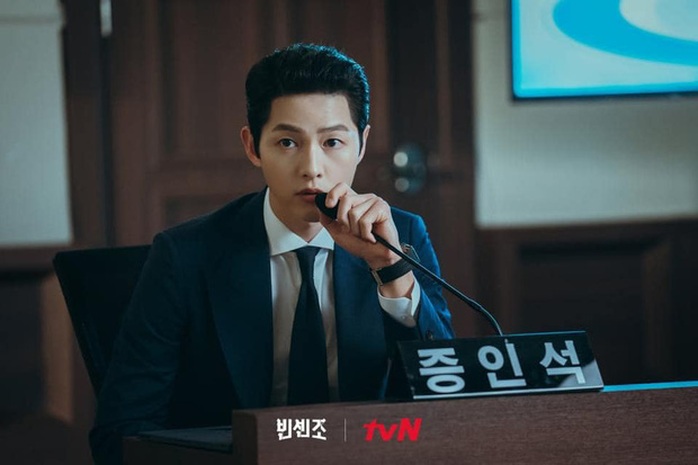 Song Joong Ki xin lỗi vì lùm xùm quảng cáo đồ ăn Trung Quốc trong phim - Ảnh 1.