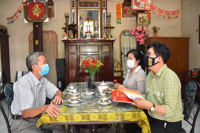 Mai Vàng nhân ái thăm Nghệ nhân Nhân dân Út Tỵ và NSƯT Xuân Quan - Ảnh 2.