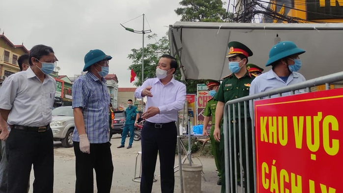 Thêm một loạt ca dương tính SARS-CoV-2 mới tại nhiều quận huyện ở Hà Nội - Ảnh 1.